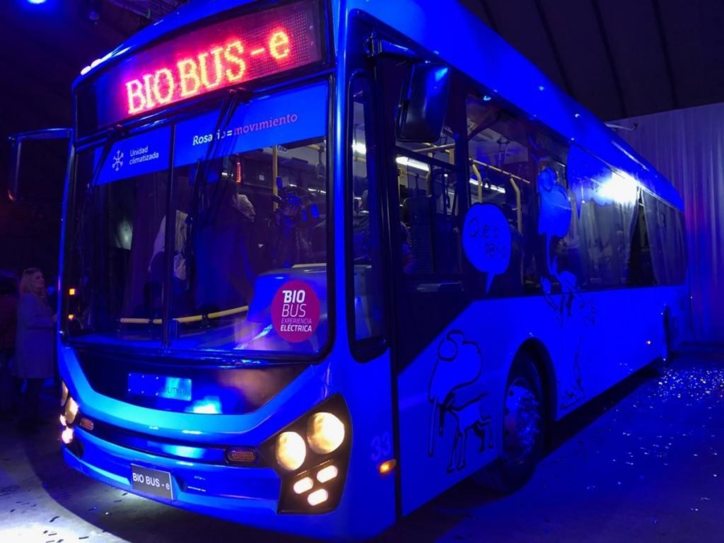 el_trolebus_electrico_1024x768.jpg
