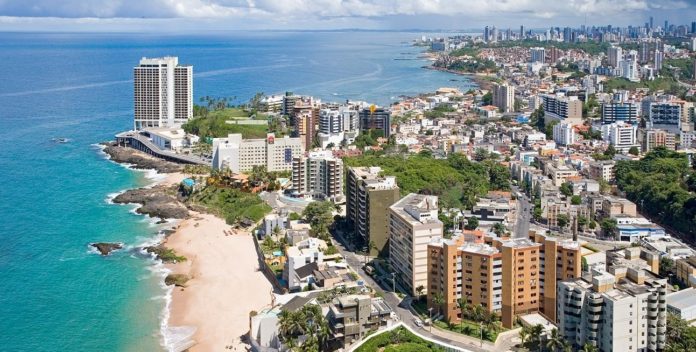 salvador_de_bahia2_696x352.jpg