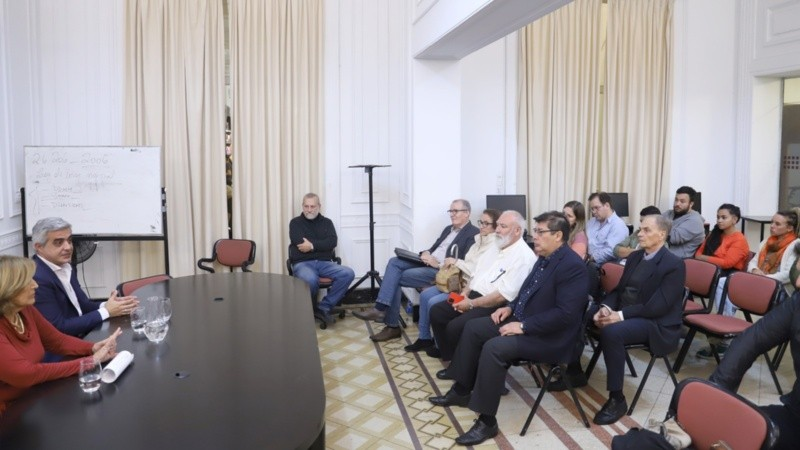 La presentación de los cursos de mediadores. (Prensa UNR)