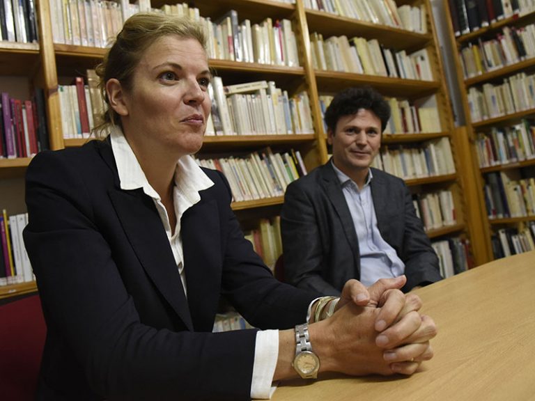 nuevas_autoridades_alianza_francesa_franco_trovato_fuoco_001_1567009995_768x576.jpg