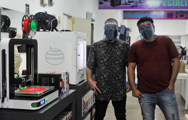 ph_mascaras.jpg