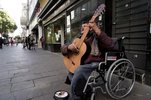 ph_moyano_guitarra.jpg
